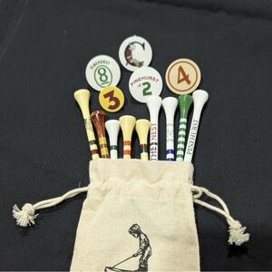 Fore the Holidays: Colorful Golf Tees with Bag